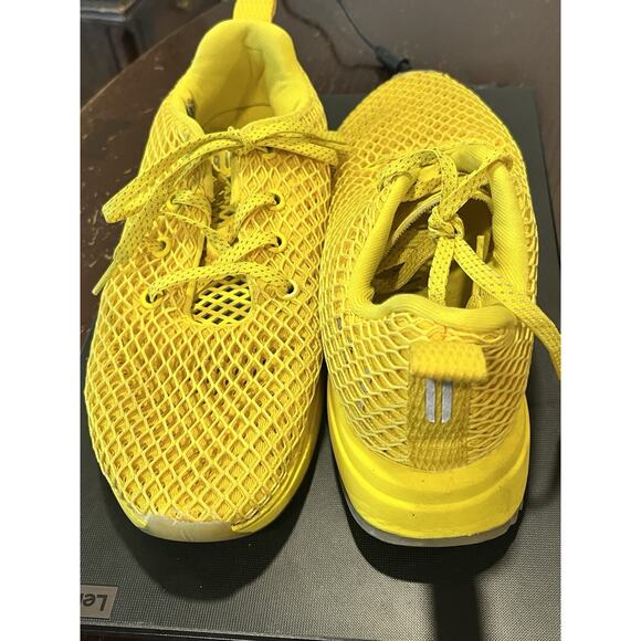 No Bull Project US Women 8.5 Yellow Knitted Trainers GUC - Picture 1 of 6